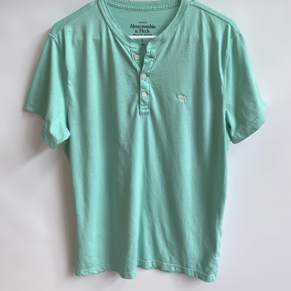 Abercrombie short sleeve shirt with buttons